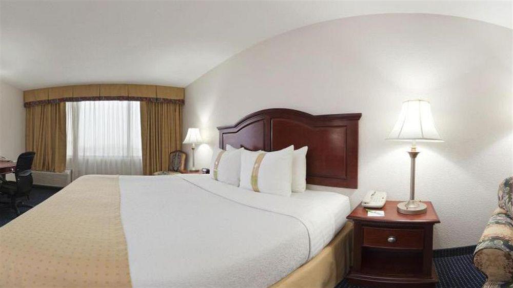 Wyndham Houston Hobby Airport South Houston Exterior foto